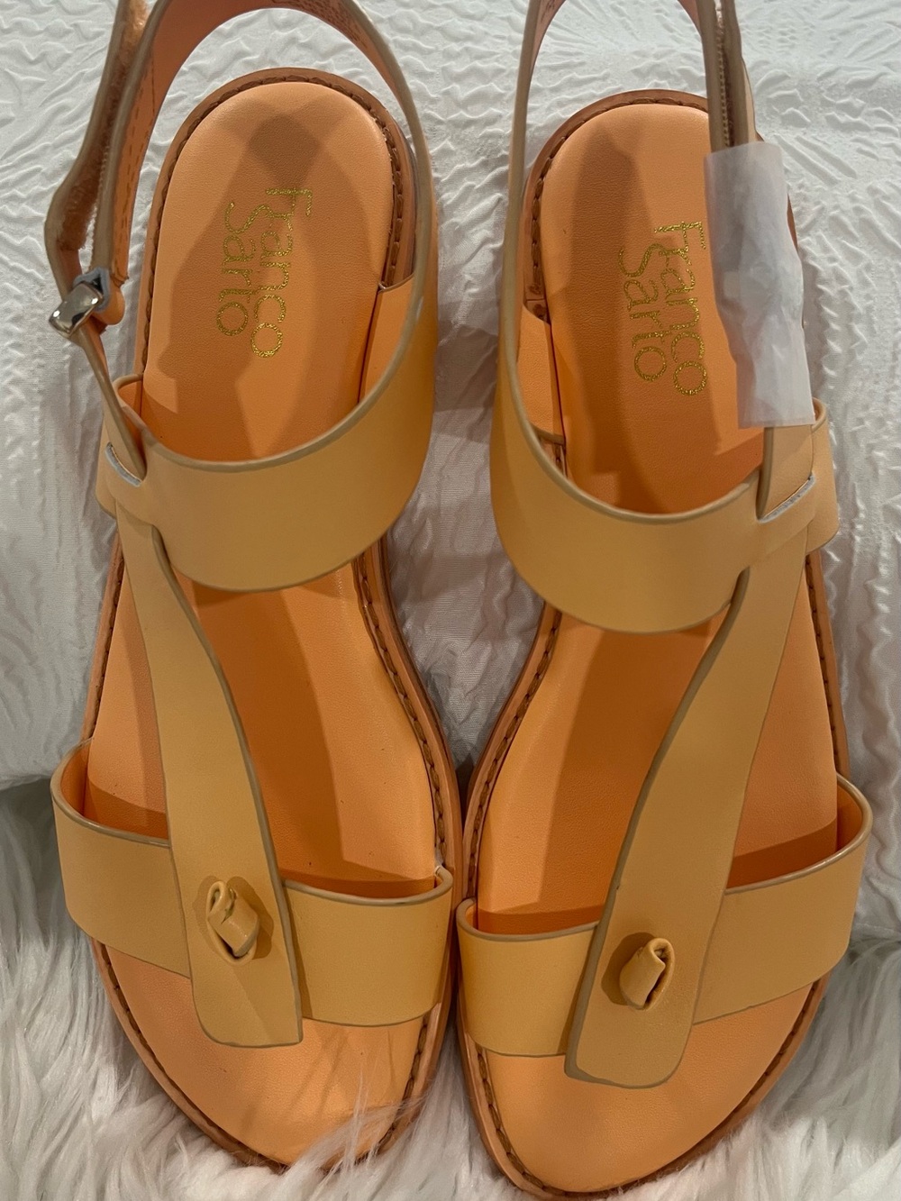 Franco Sarto Peach Strappy Toe-Ring Ankle Buckle Sandals